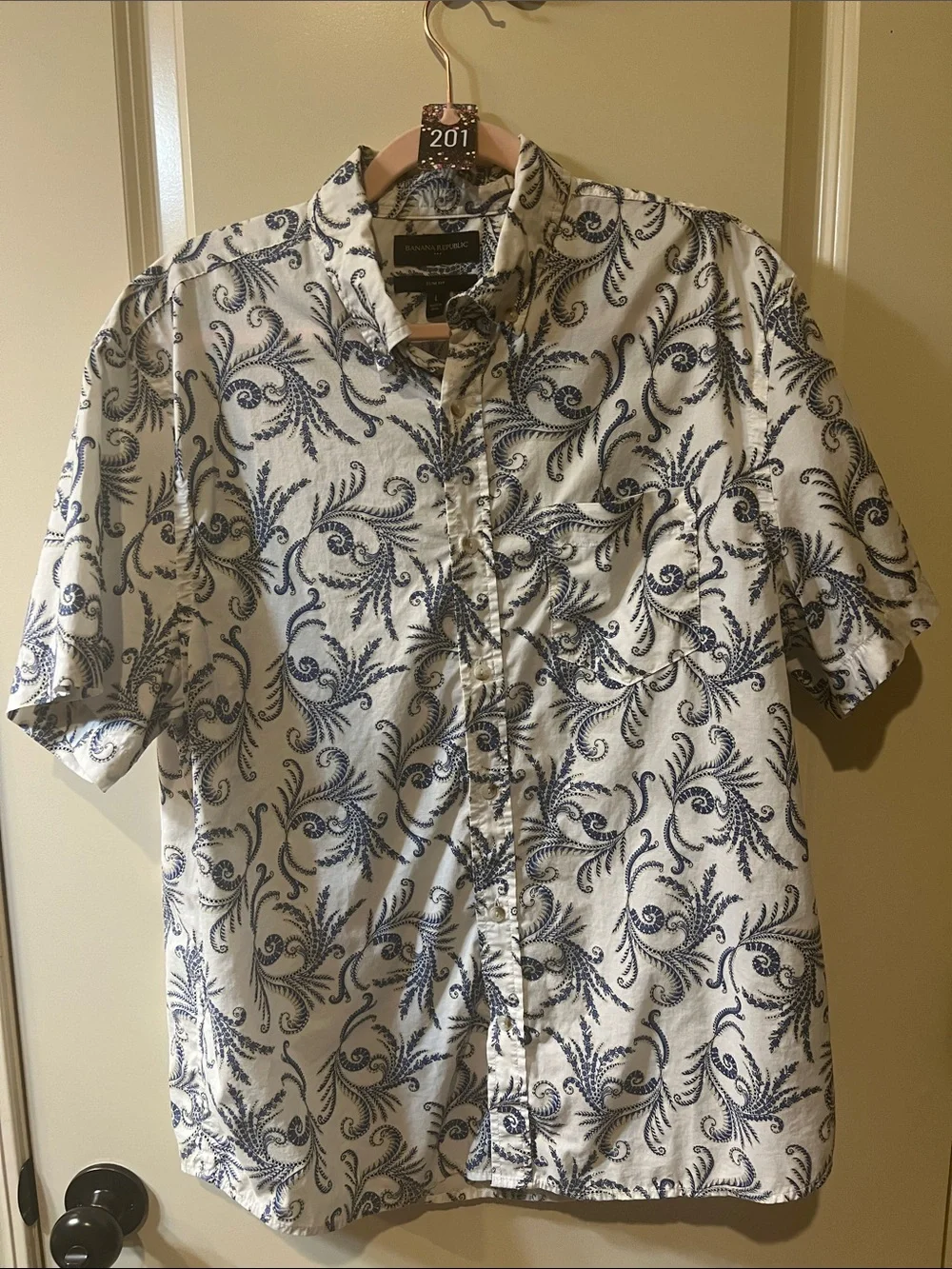 Banana Republic White Shirt with Navy Swirl Print H201
